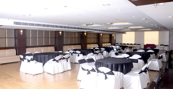 Tulip Inn Zirakpur Zewnętrze zdjęcie
