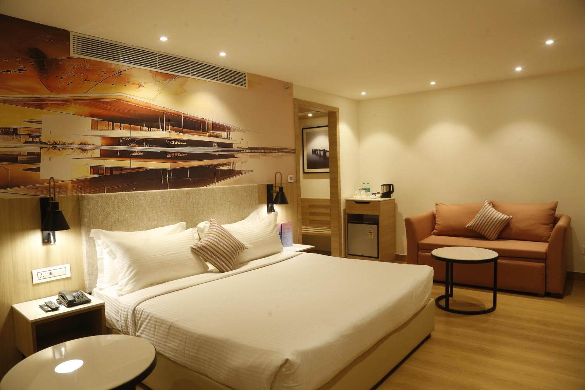 Tulip Inn Zirakpur Zewnętrze zdjęcie