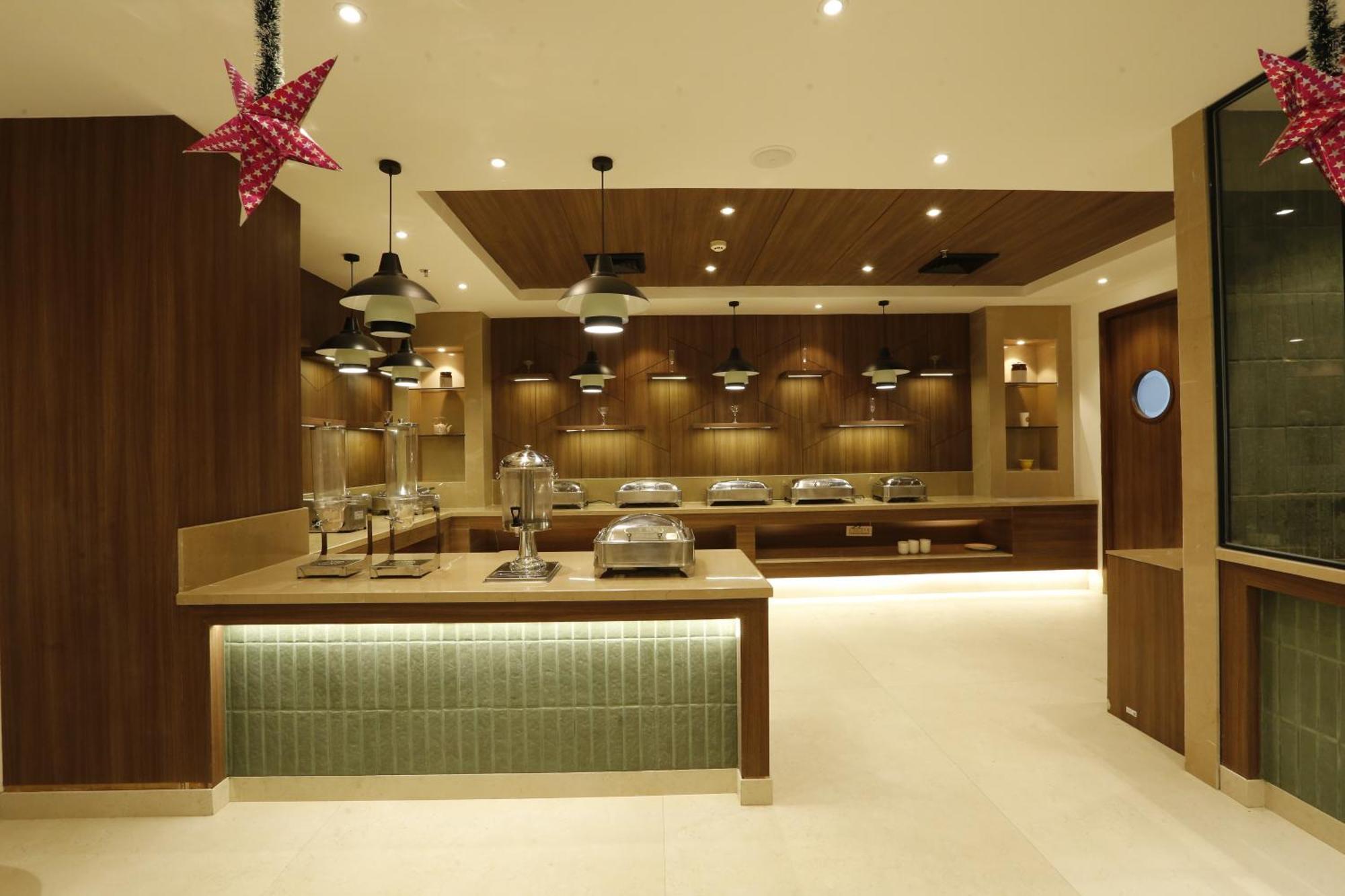 Tulip Inn Zirakpur Zewnętrze zdjęcie