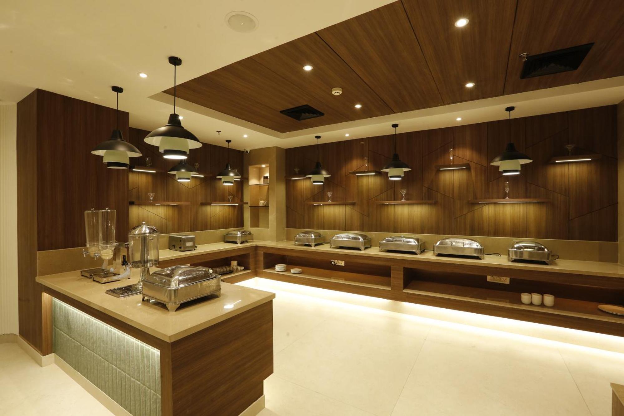Tulip Inn Zirakpur Zewnętrze zdjęcie