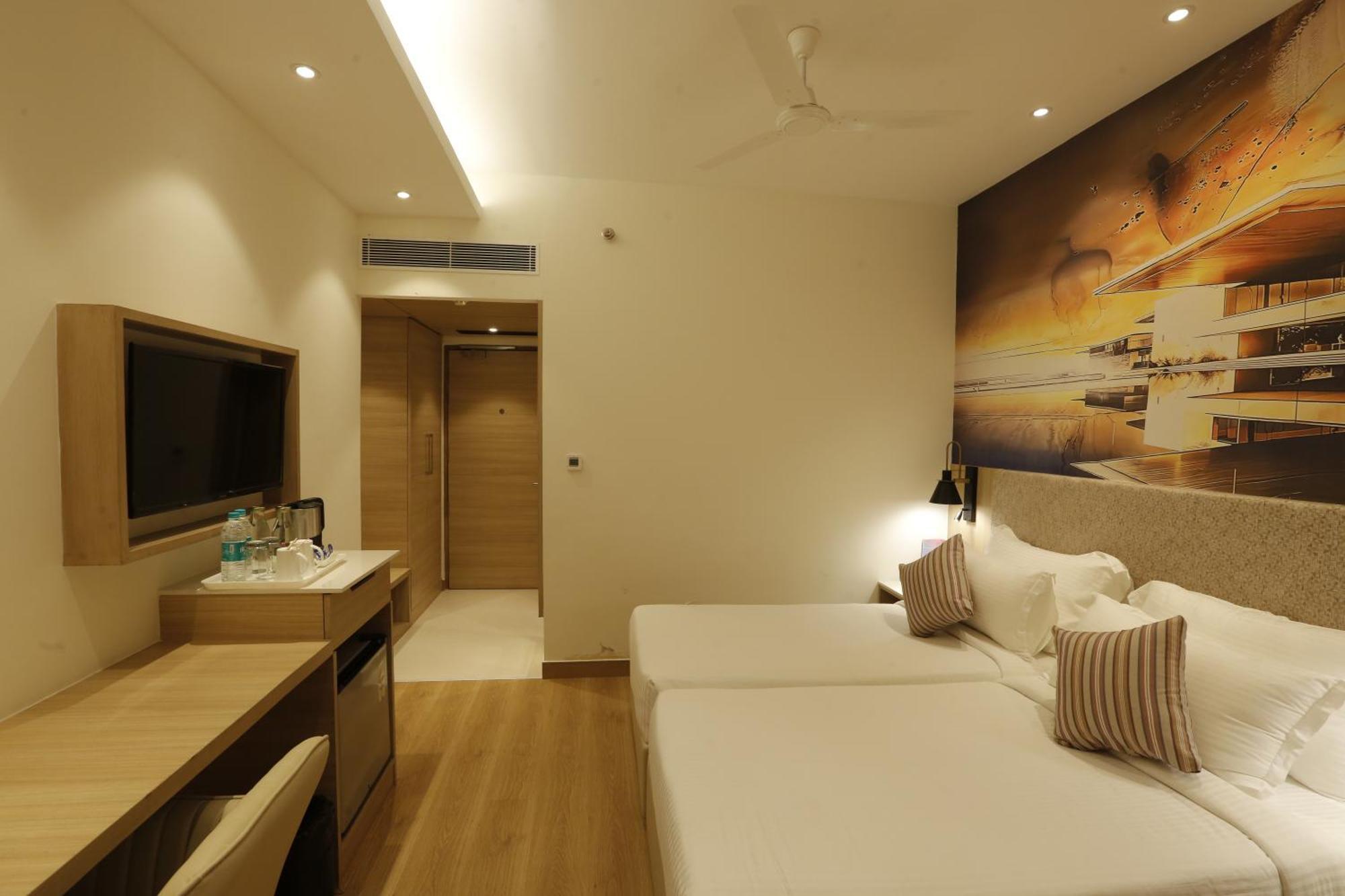 Tulip Inn Zirakpur Zewnętrze zdjęcie
