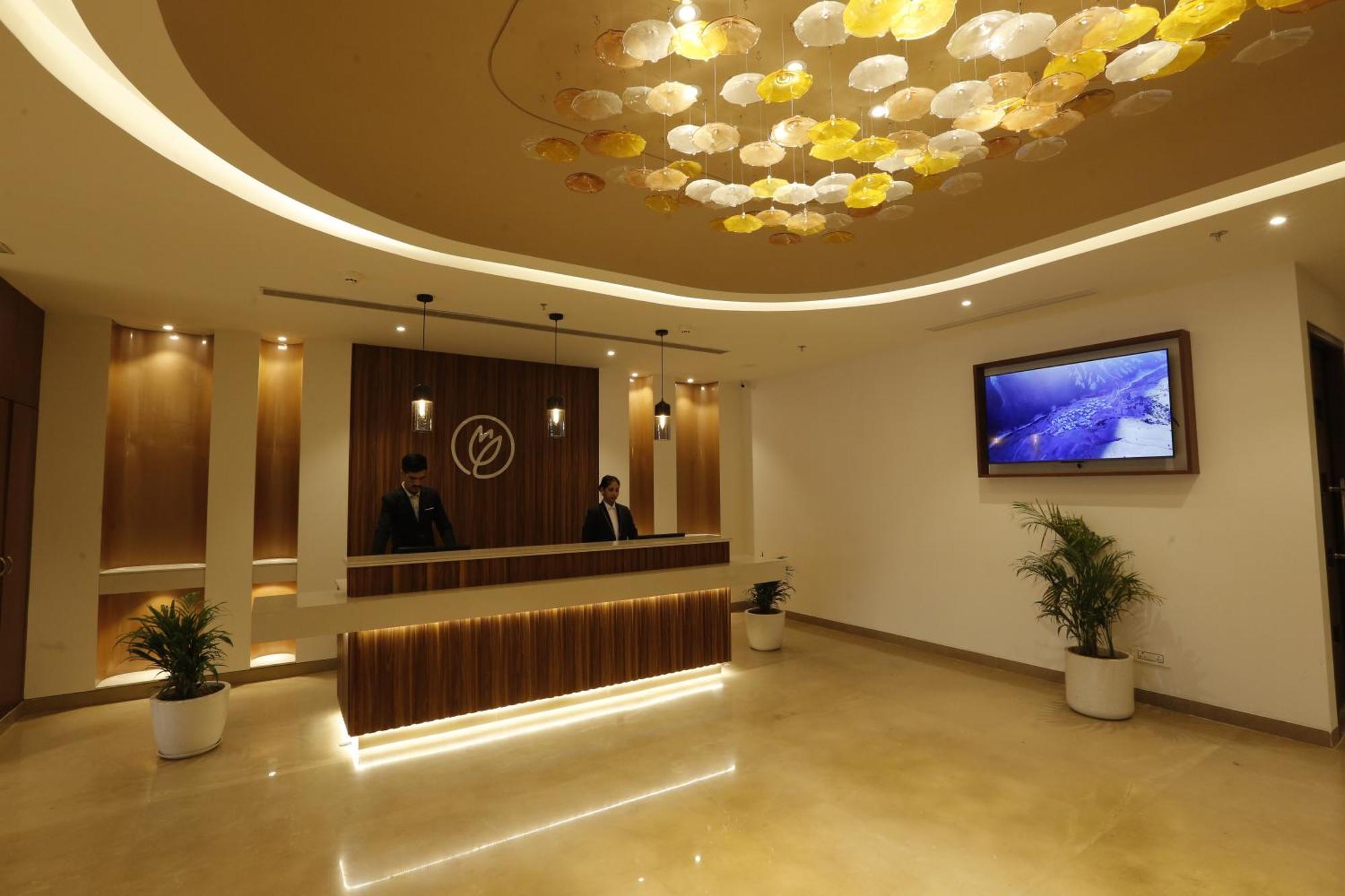 Tulip Inn Zirakpur Zewnętrze zdjęcie