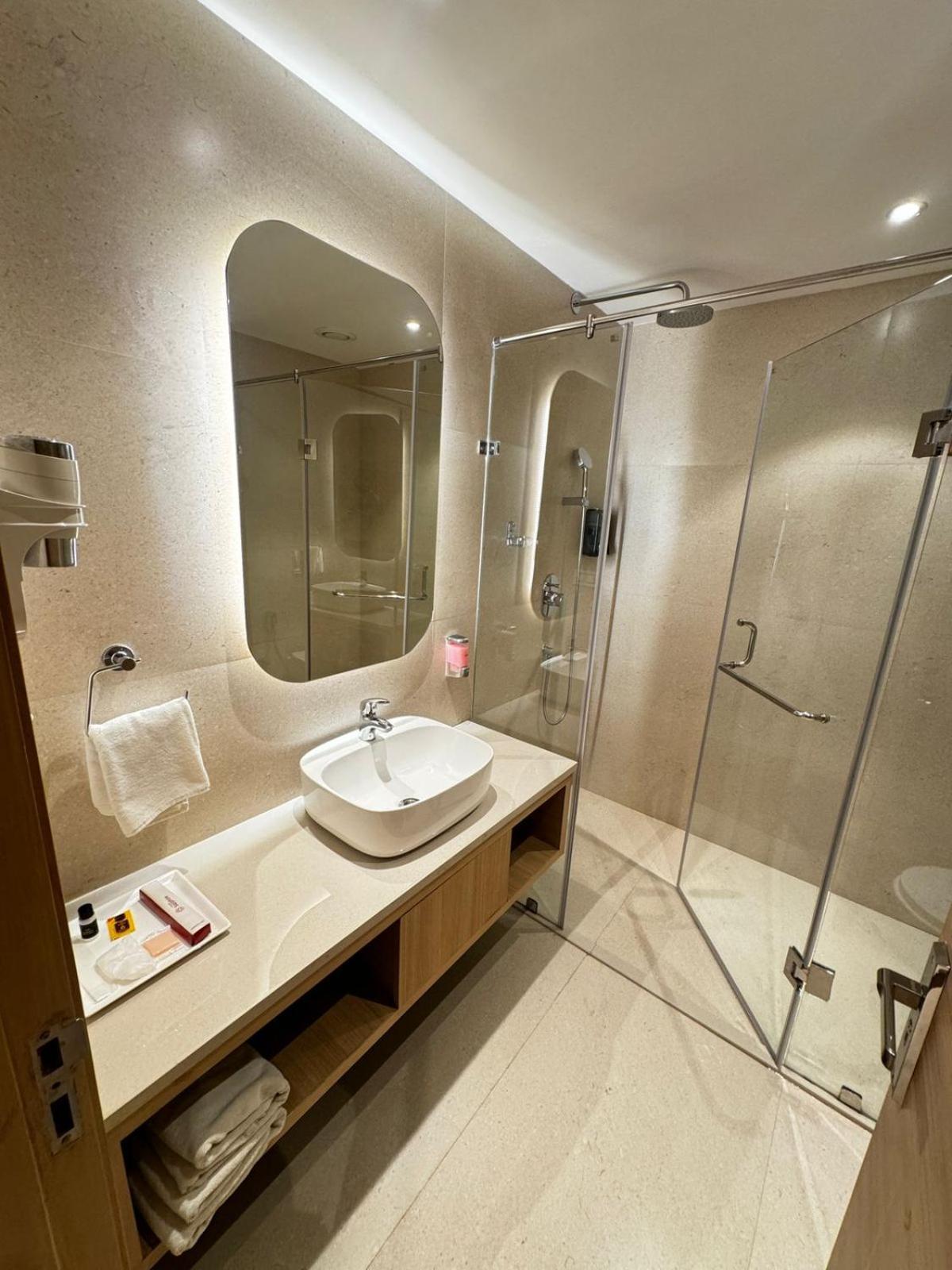 Tulip Inn Zirakpur Zewnętrze zdjęcie
