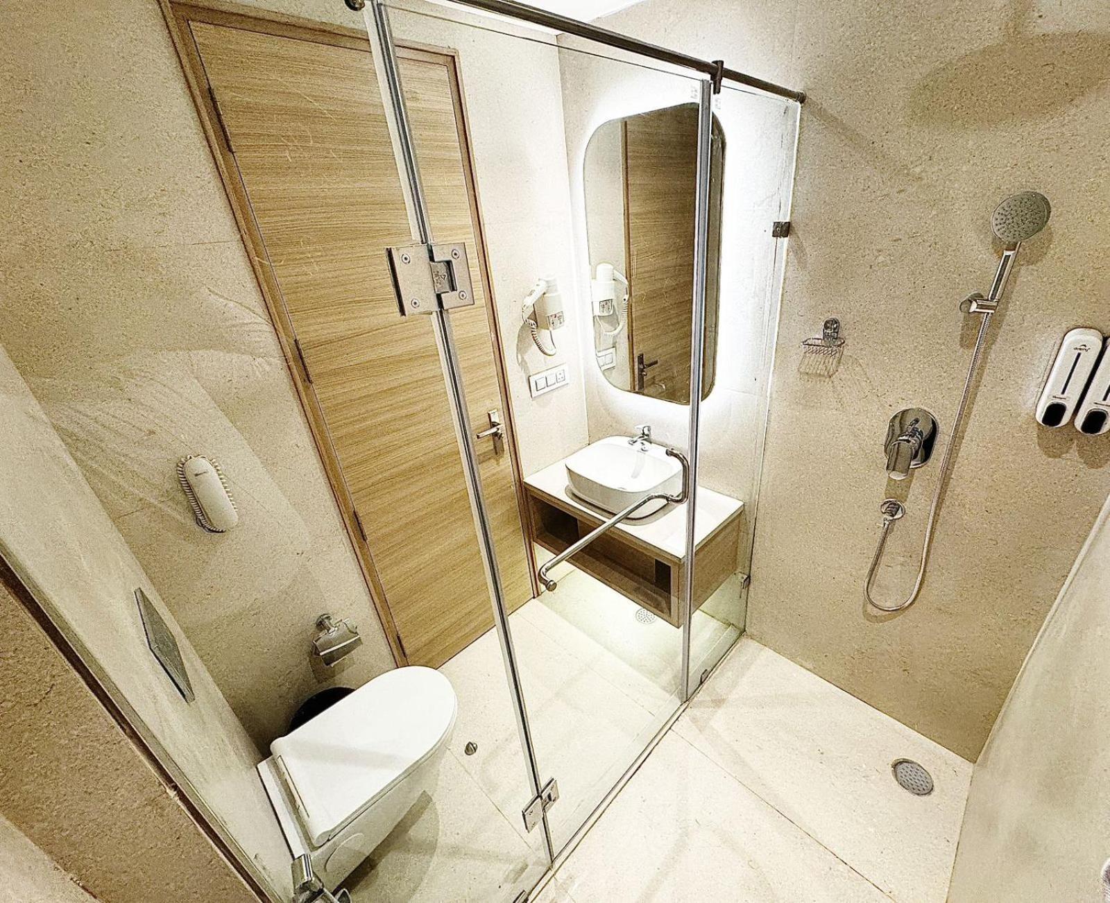 Tulip Inn Zirakpur Zewnętrze zdjęcie