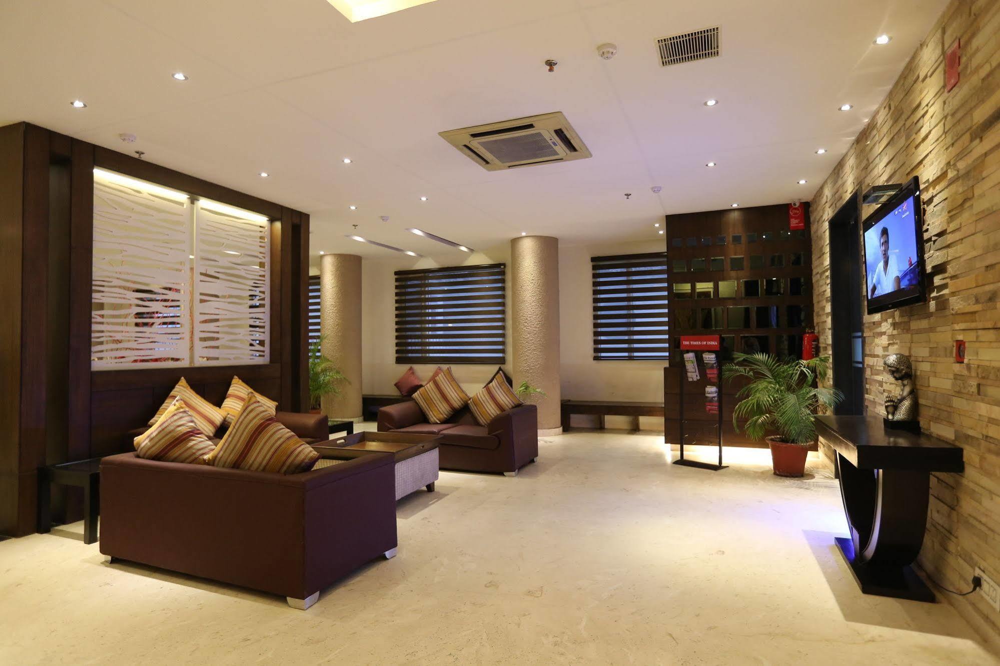 Tulip Inn Zirakpur Zewnętrze zdjęcie